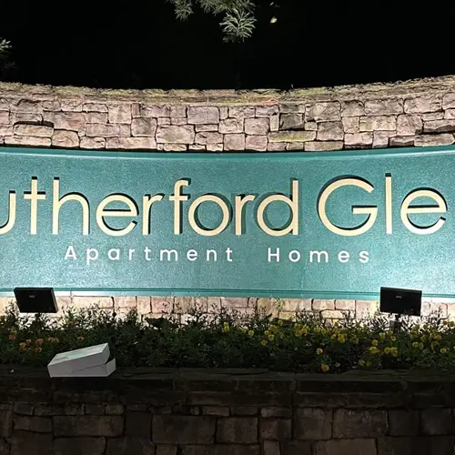 Storefront & Post and Panel Signage